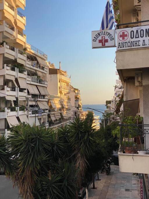 Hidden Gem On The Piraeus Coast Apartment Екстериор снимка